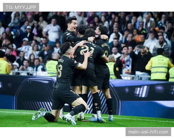 皇马遭绝杀后积分榜戏剧性反转，巴萨48小时内重登榜首