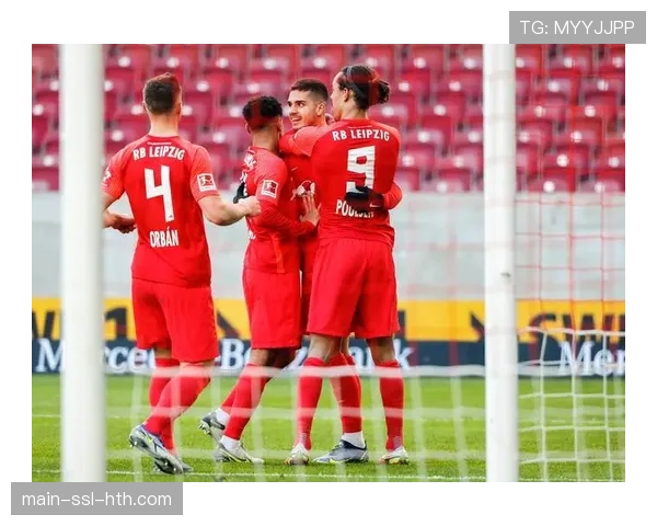 半场：斯图加特0-2落后莱比锡，弗里希伤退打击巨大