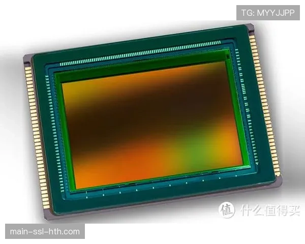 索尼体育事业部展示新型智能篮球,内置传感器可追踪弧度与转速供训练使用