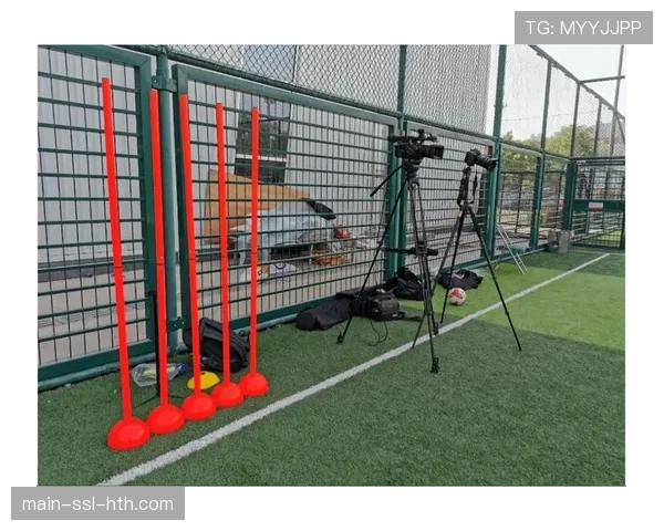 法国足协与教育部联合推出足球教练资格证书线上课程